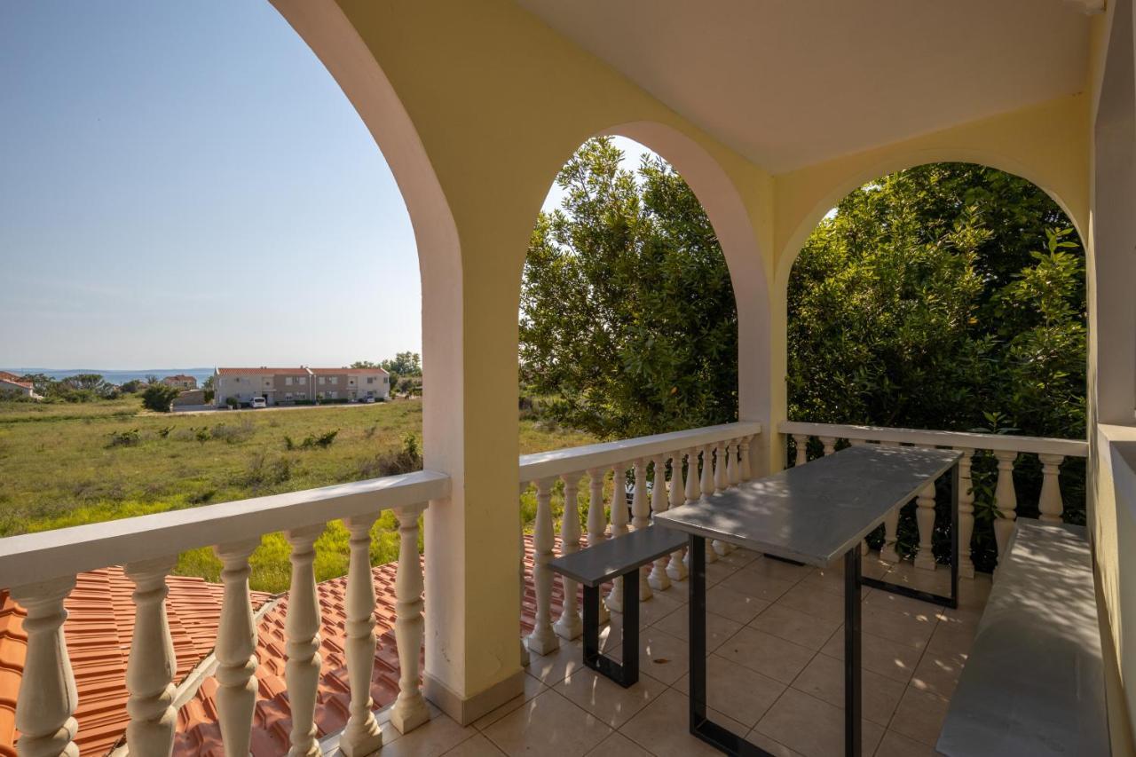 Apartments Jasna Привлака Экстерьер фото